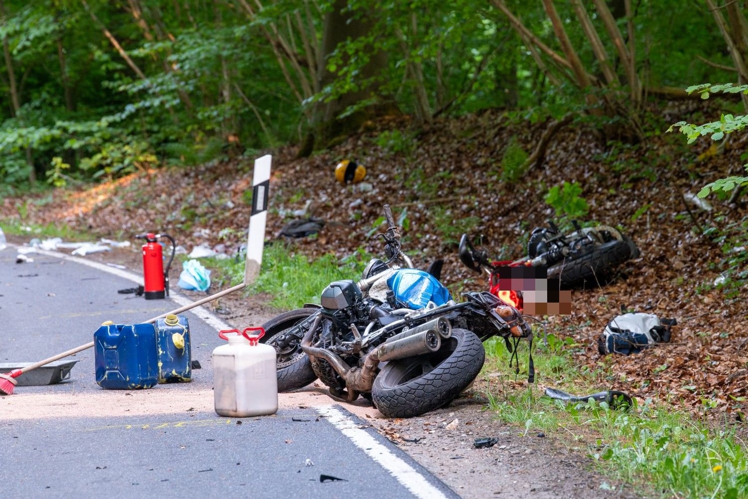 Unfallstelle in Lütjensee: Eine junge Bikerin kam ums Leben.