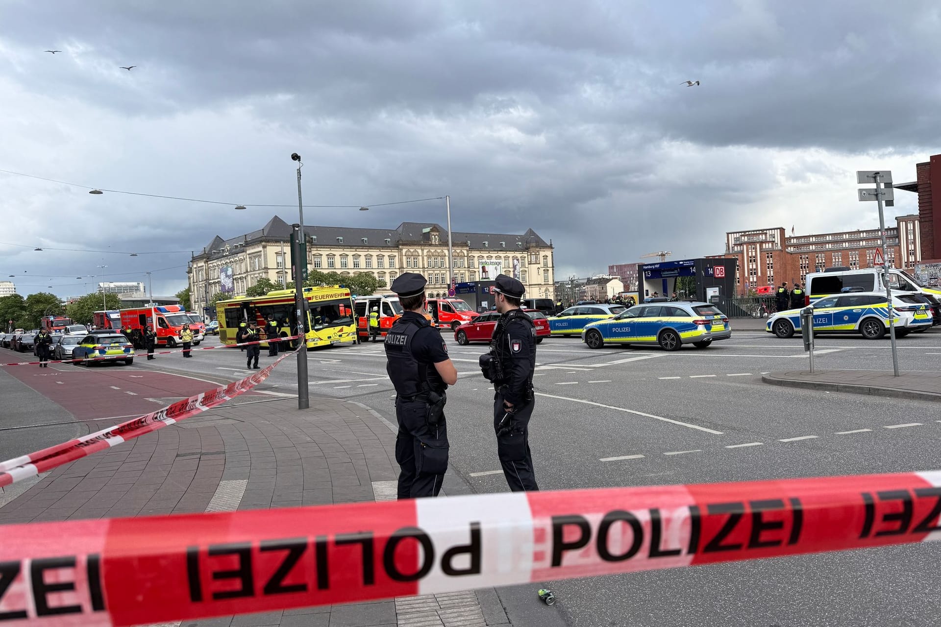 Mehrere Verletzte bei Messerangriff in Hamburg