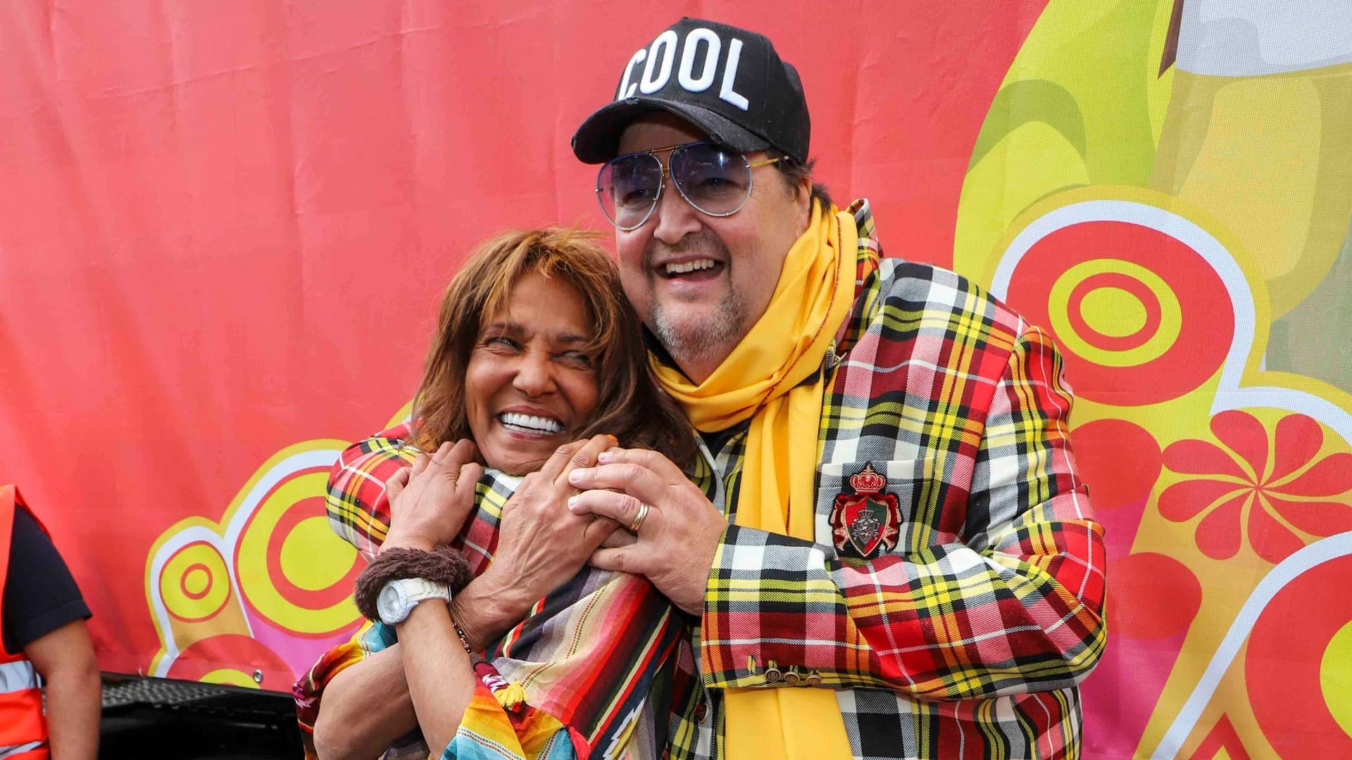 Nadja Abd el Farrag Naddel und Andreas Ellermann gemeinsam beim Schlagermove in Hamburg.