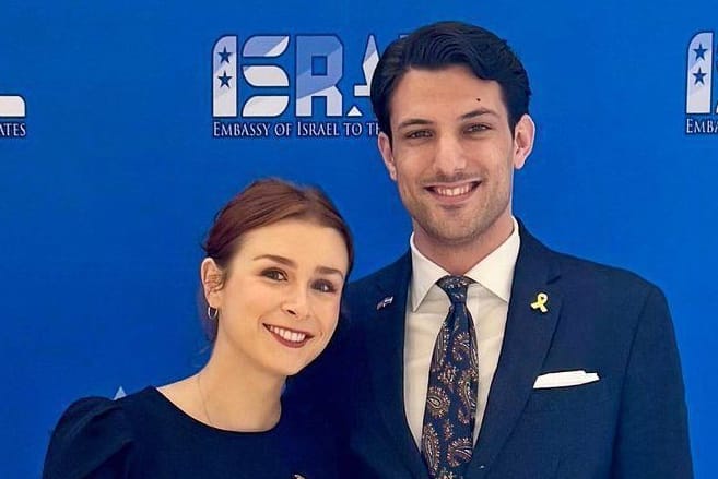 Auf X geteiltes Bild der beiden Opfer: Sarah Lynn Milgrim und Yaron Lischinsky sollen kurz vor ihrer Verlobung gestanden haben.