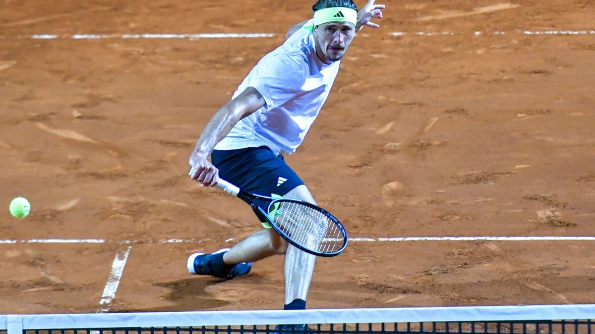 Zverev in Rom mühelos im Achtelfinale