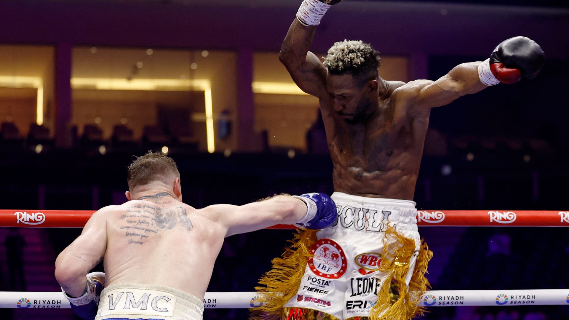 Saul "Canelo" Alvarez (l.) gegen William Scull: Laut Boxexperten kein Leckerbissen.