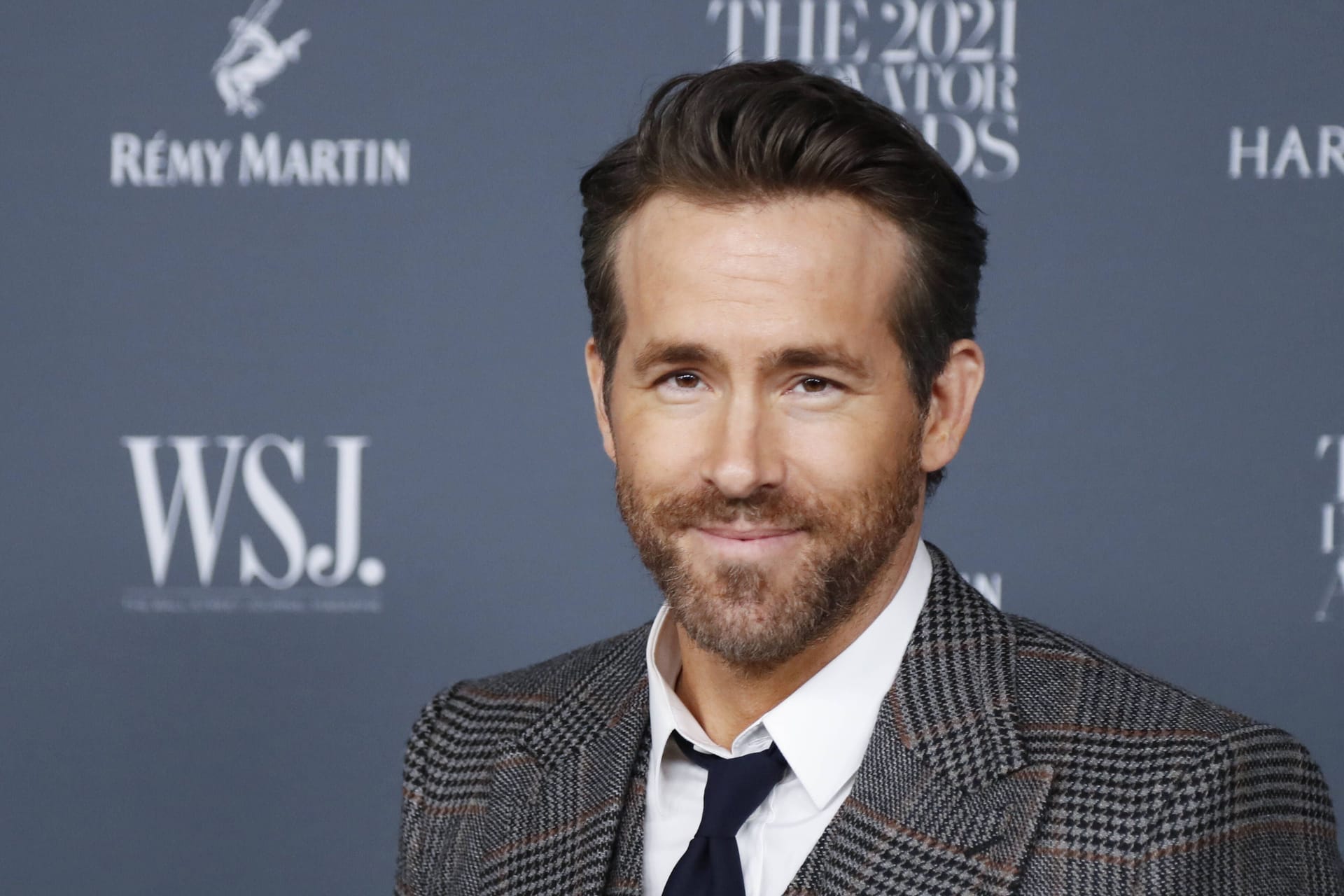 Ryan Reynolds (Ardhivbild): Der Hollywood-Star wird am Dienstag zur Eröffnung der OMR in Hamburg erwartet.