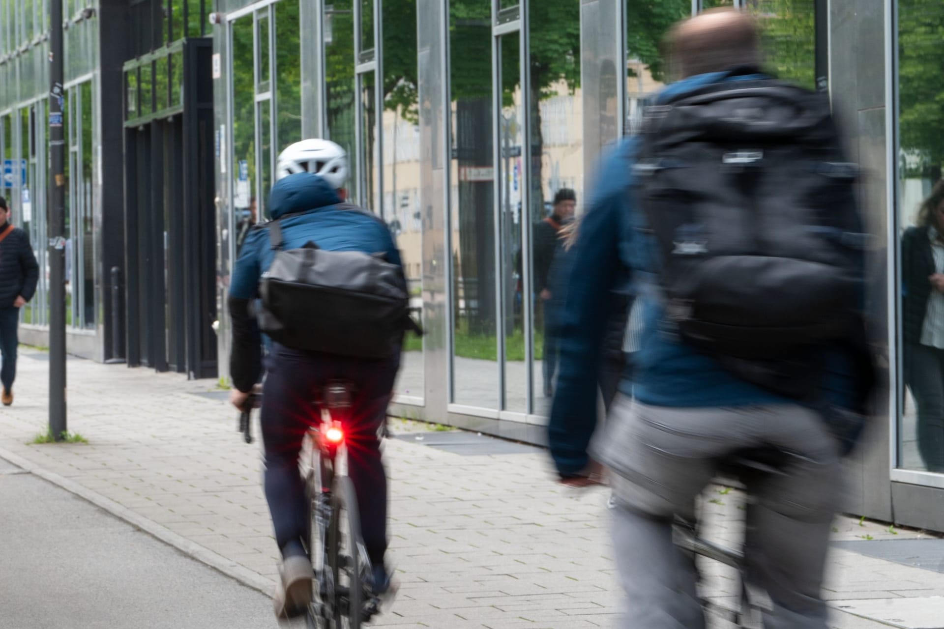 Mit dem Fahrrad zur Arbeit Mit dem Fahrrad zur Arbeit
