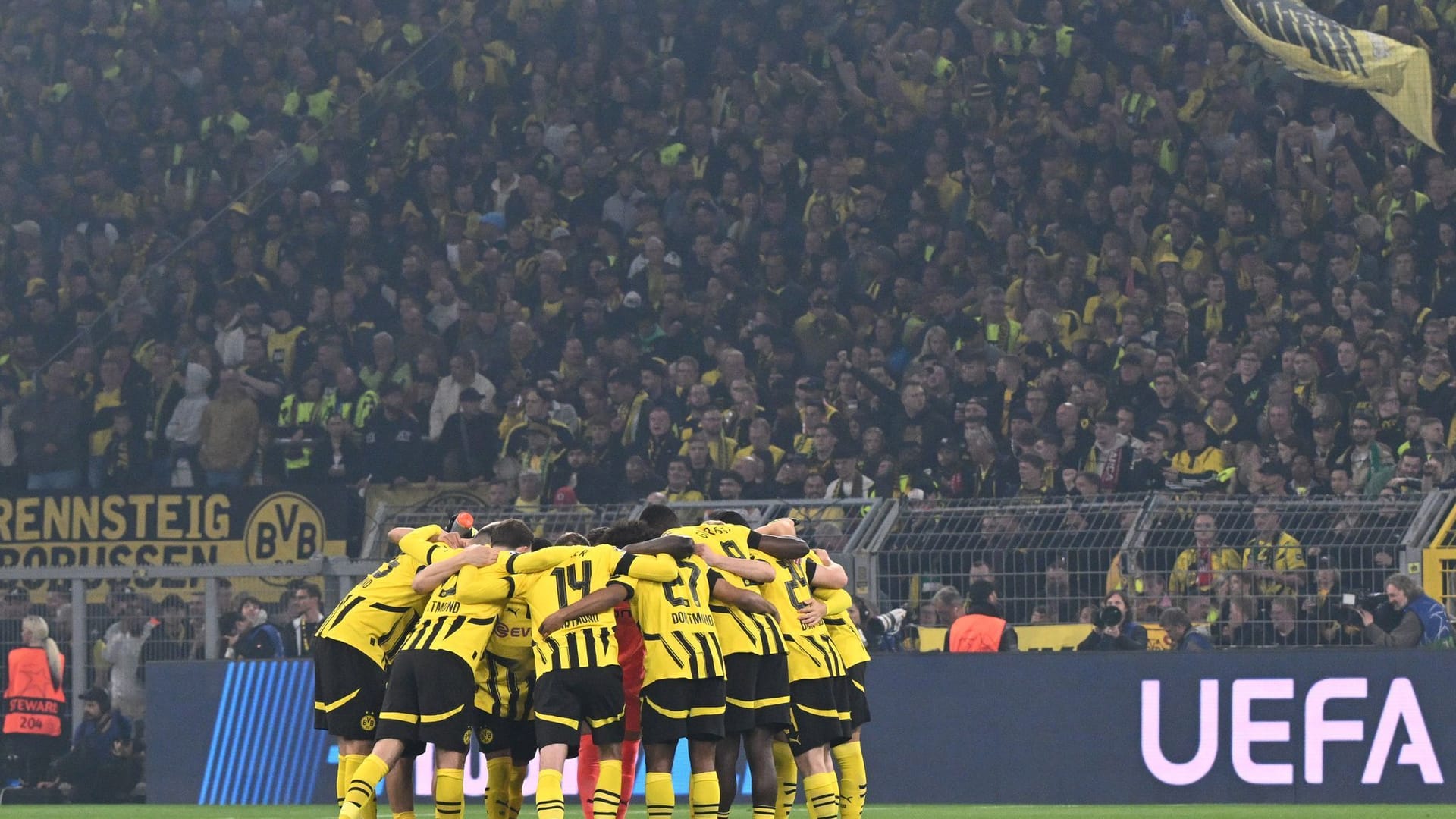 Borussia Dortmund - FC Barcelona Borussia Dortmund - FC Barcelona
