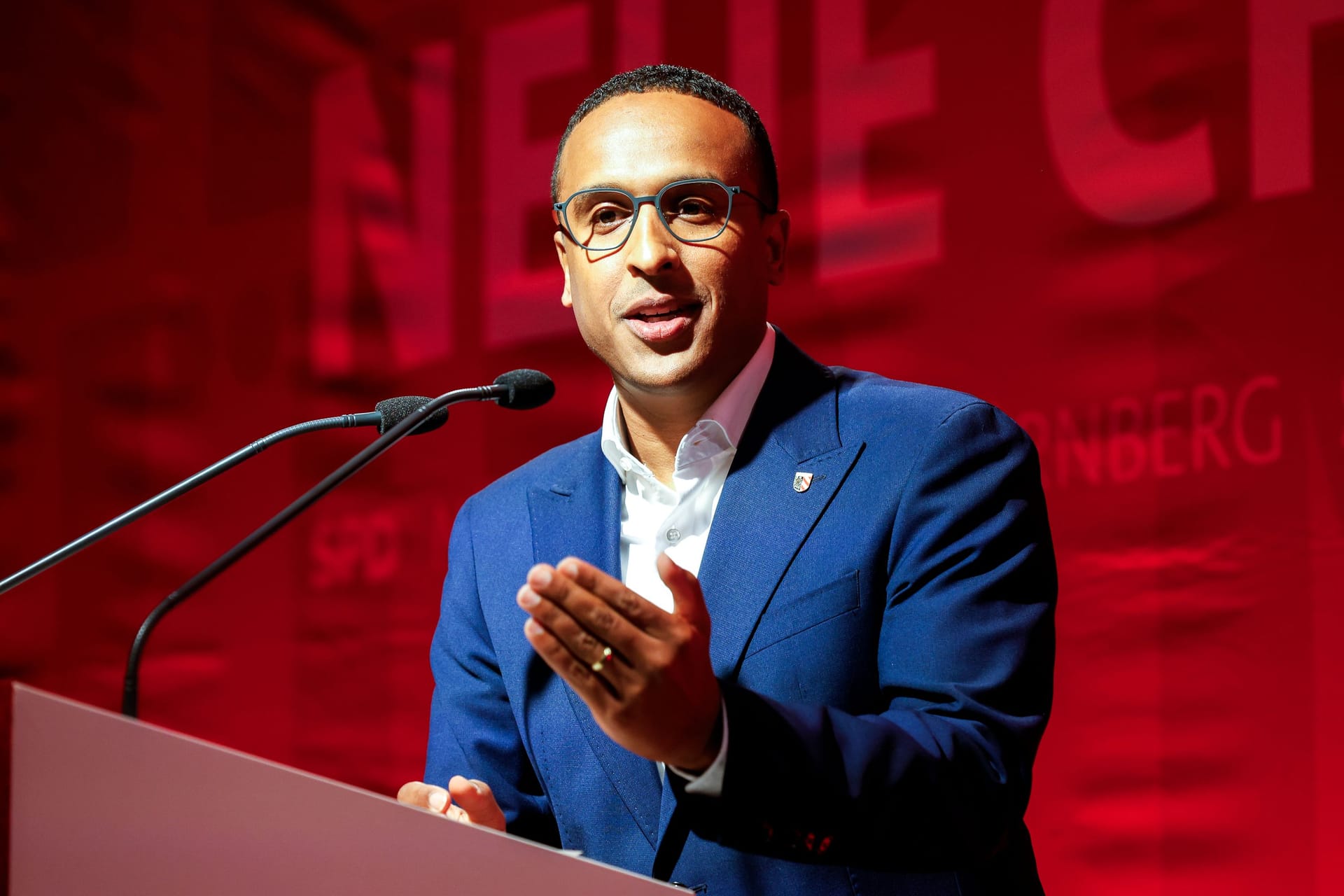 Nasser Ahmed im Karl-Bröger-Zentrum: Am Mittwoch bestätigten die Delegierten das Mitgliedervotum.