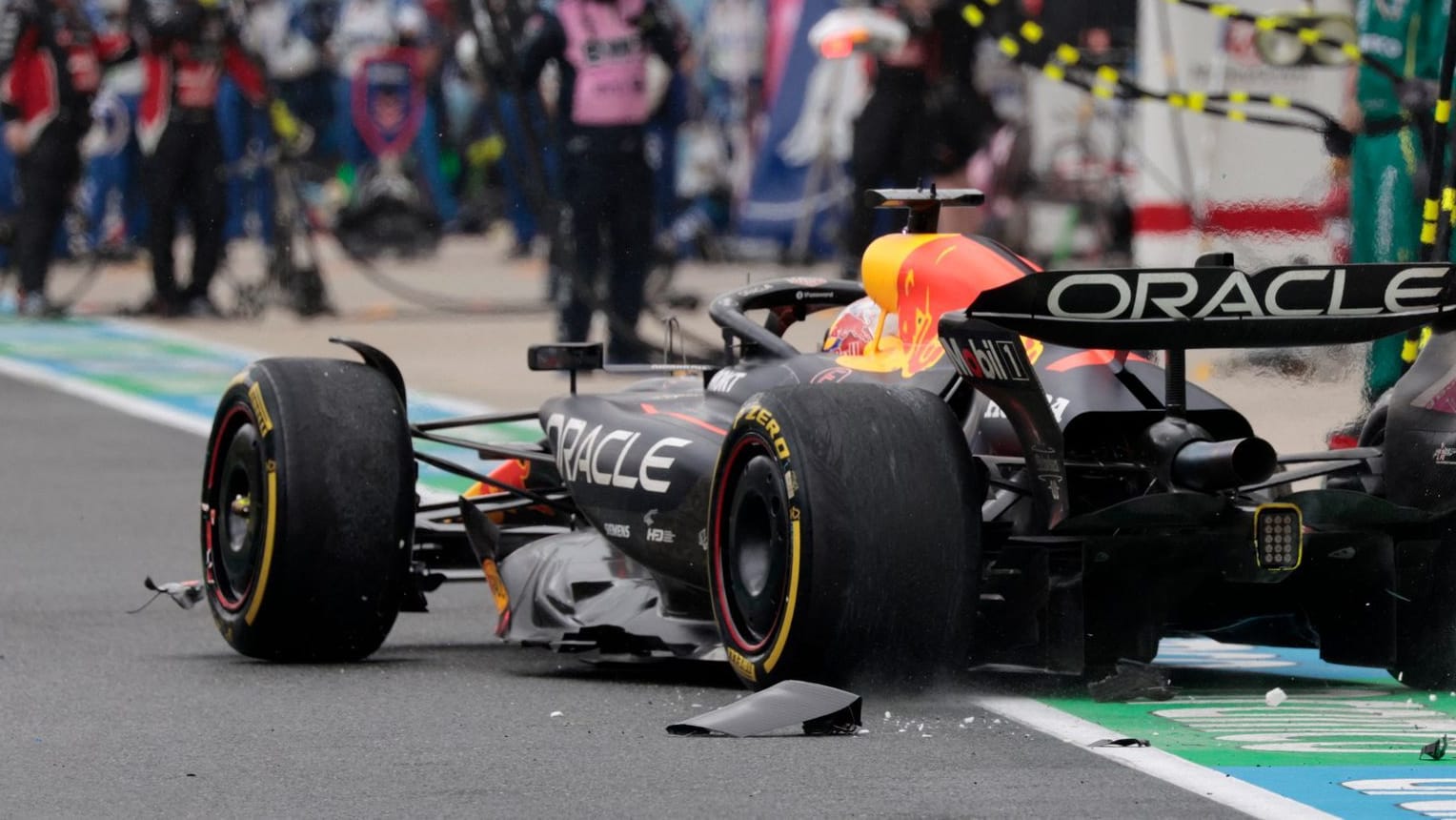Max Verstappen: Er kassierte eine Strafe.