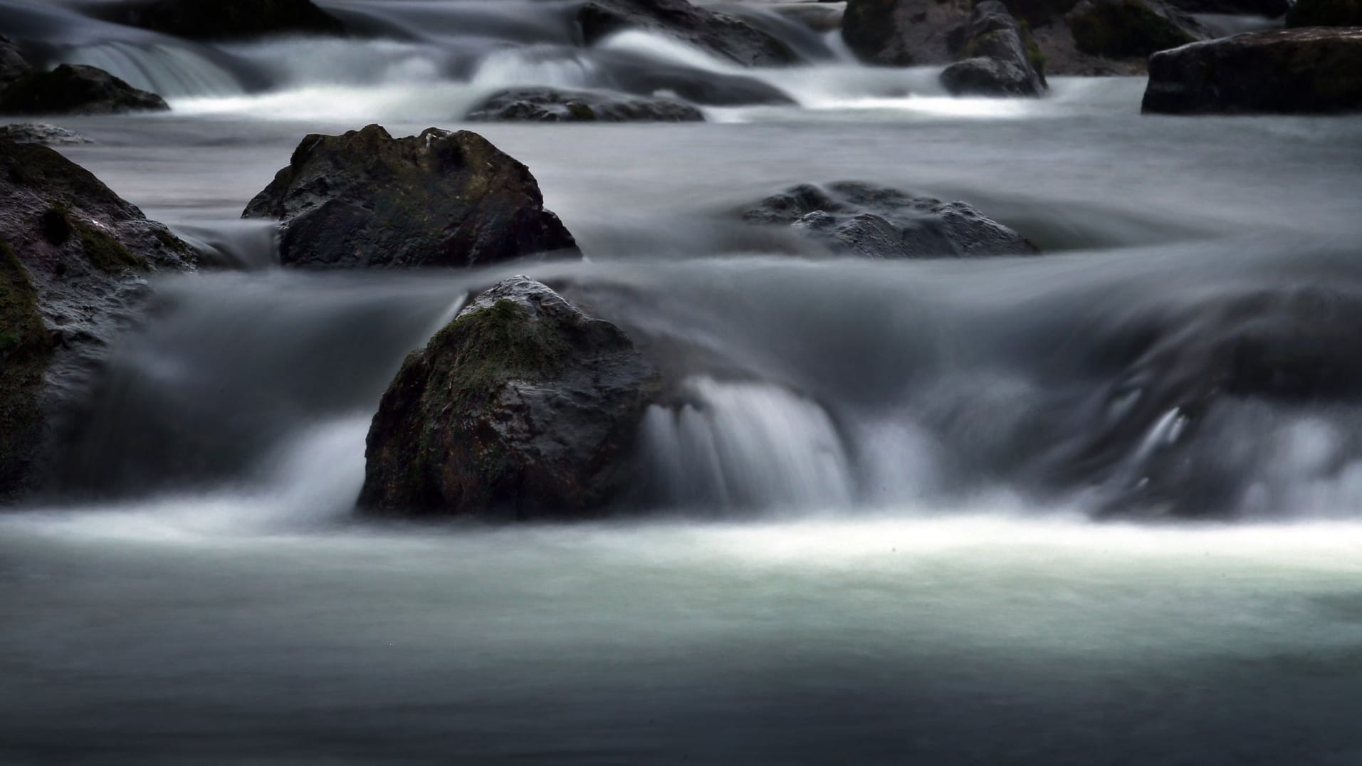 Panta rhei – alles fließt. Wasser bedeutet auch Wandel und Energie.
