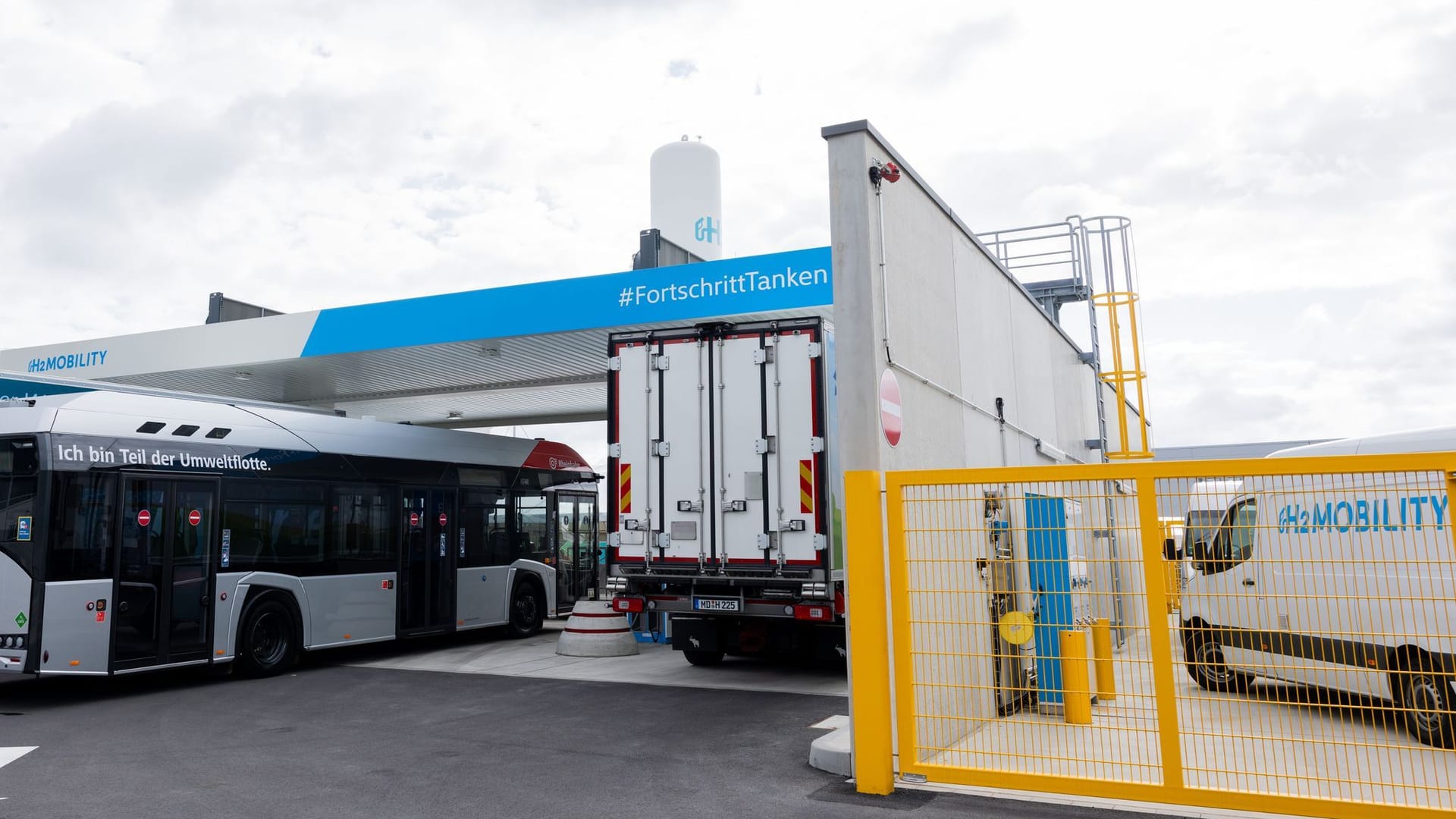 Leistungsstärkste Wasserstofftankstelle Europas - Eröffnung