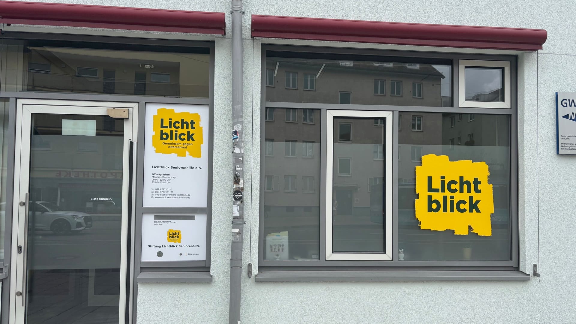 Beim Verein Lichtblick Seniorenhilfe in der Schweigerstraße in Haidhausen könnten Rentnerinnen und Rentner finanzielle Unterstützung beantragen.