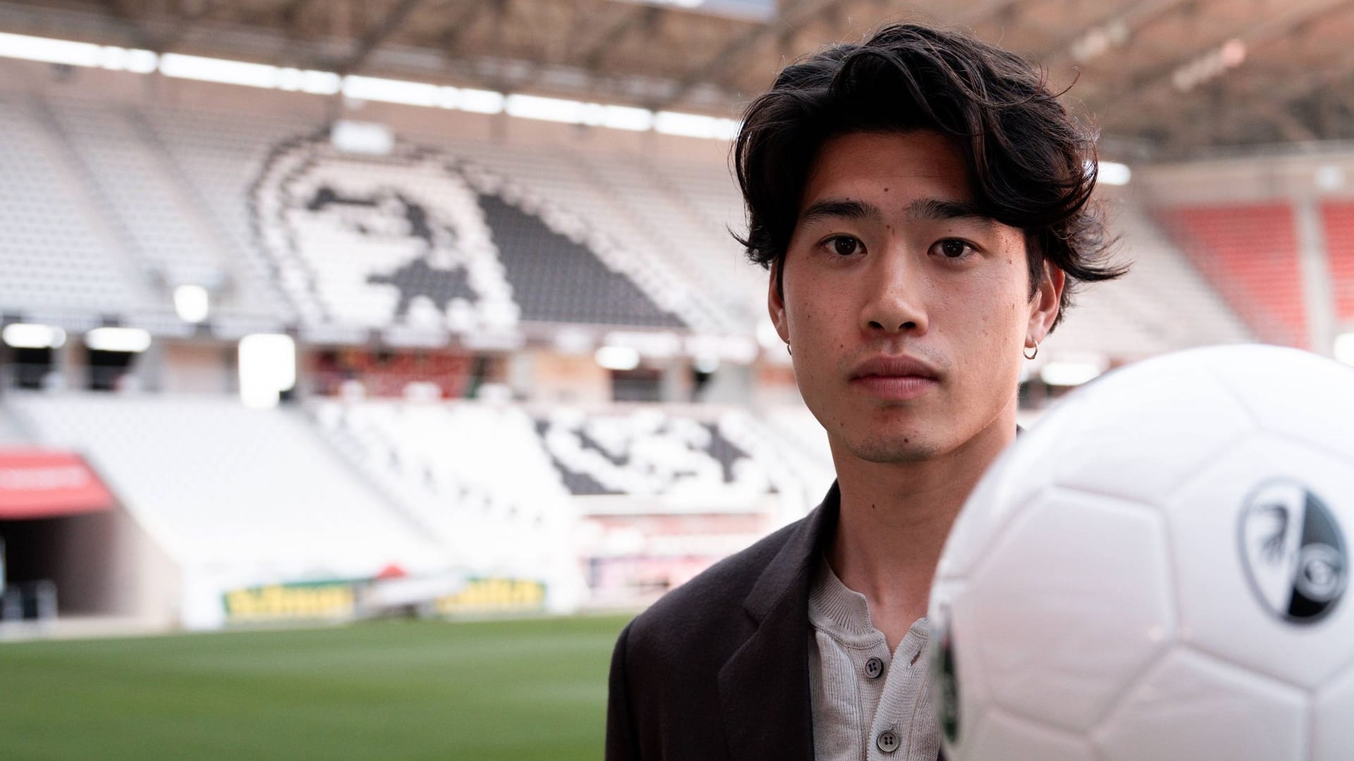 Yuito Suzuki: Er spielte unter anderem für Bröndby und in Straßburg.