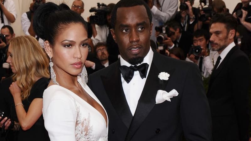 Cassie Ventura, links, und Sean "Diddy" Combs kommen zur Benefizgala des Metropolitan Museum of Art (Archivbild). Cassie Ventura, links, und Sean "Diddy" Combs kommen zur Benefizgala des Metropolitan Museum of Art (Archivbild).