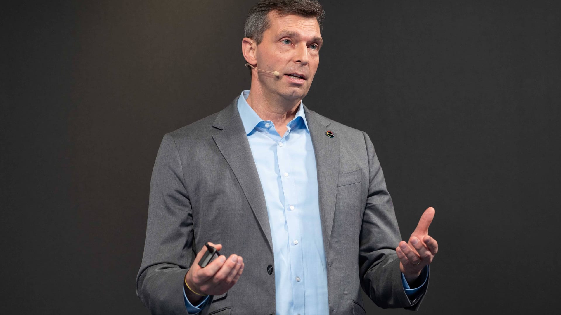 Der Chef des deutschen Chemieverbands, Markus Steilemann, warnt vor einer Rückkehr zu billigem Gas aus Russland.