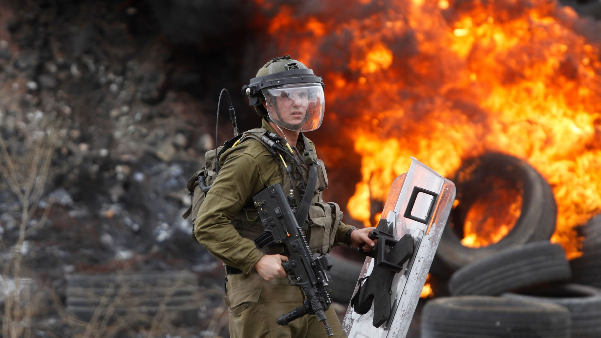 Israelischer Soldat (Archivbild): Die israelische Armee nutzt deutsche Waffen, auch im Gazastreifen. Ist das richtig?