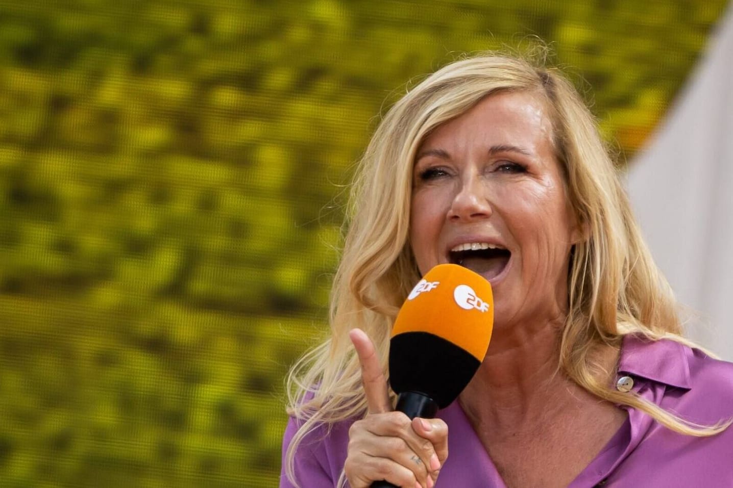 Andrea Kiewel: Sie moderiert den "ZDF-Fernsehgarten".