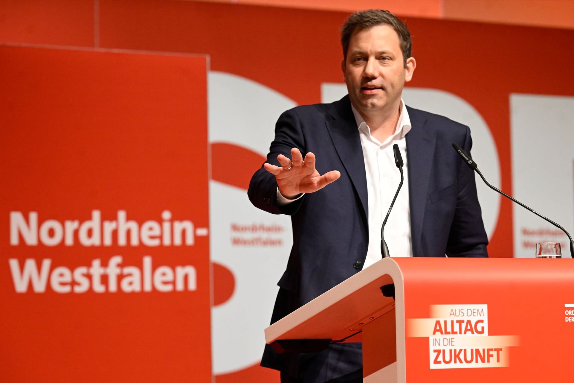 Klingbeil wehrt sich gegen Kritik der Parteibasis Klingbeil wehrt sich gegen Kritik der Parteibasis