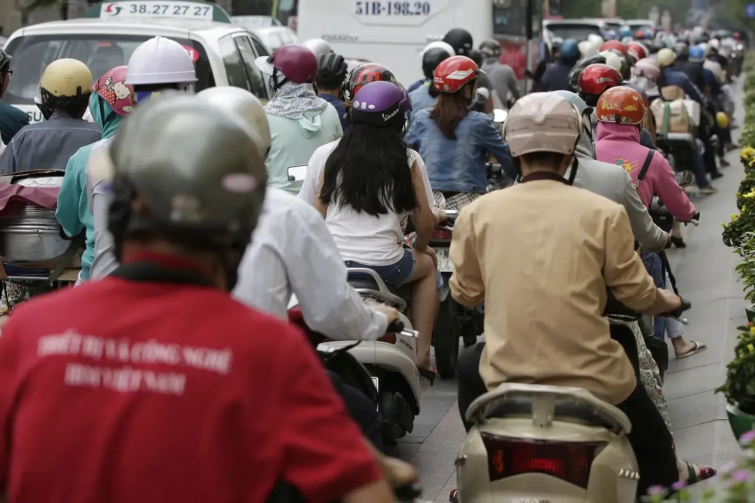 Covid-Fälle in Asien häufen sich: Die Behörden der betroffenen Länder rufen die Bevölkerung zur Vorsicht auf.
