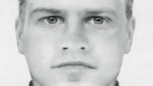 Mit diesem Phantombild sucht die Polizei einen Mann: So könnte der unbekannte Begleiter 1983 ausgesehen haben.