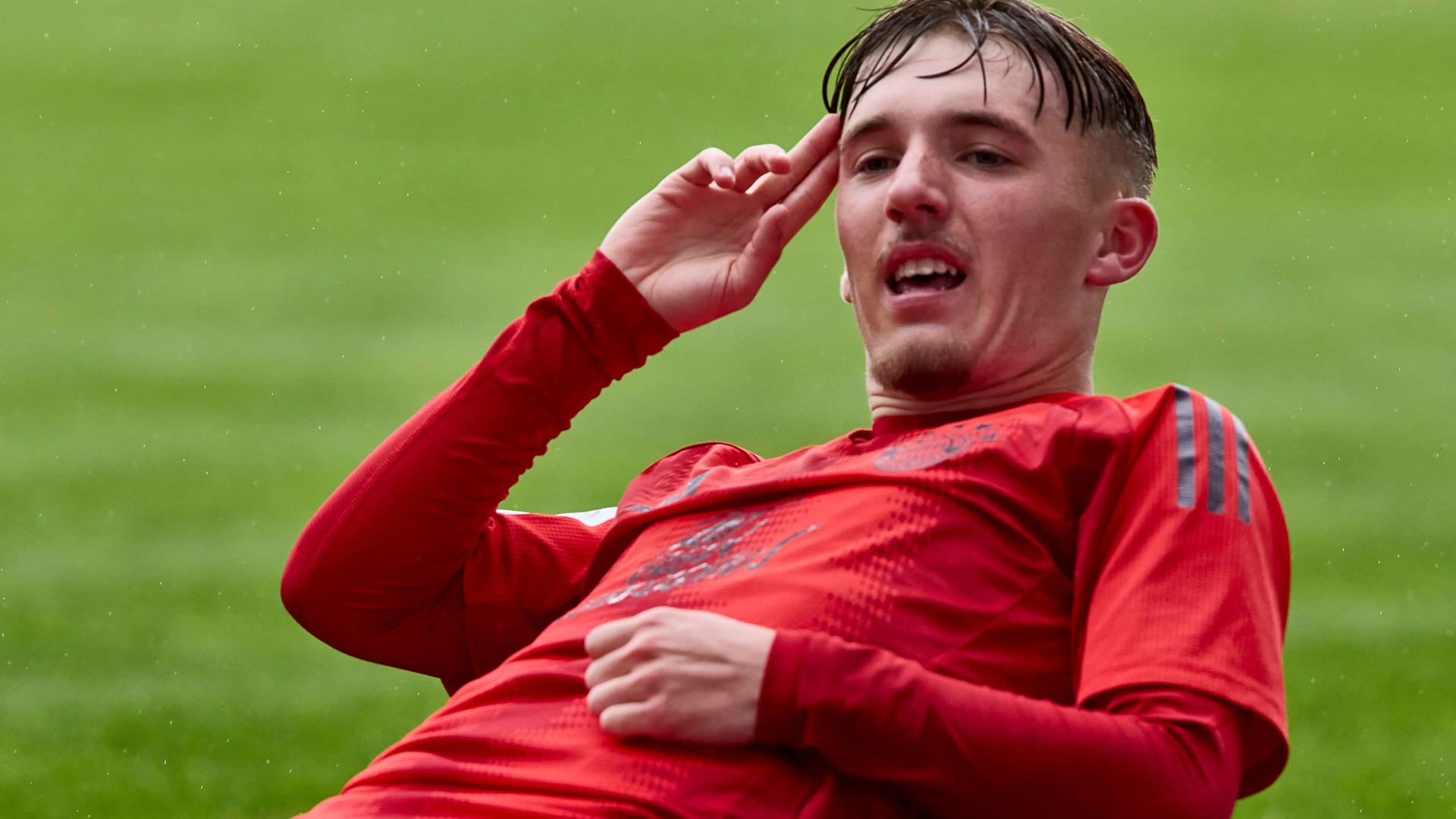 Lennart Karl: Der 17-Jährige gilt als großes Zukunftsverspechen beim FC Bayern.