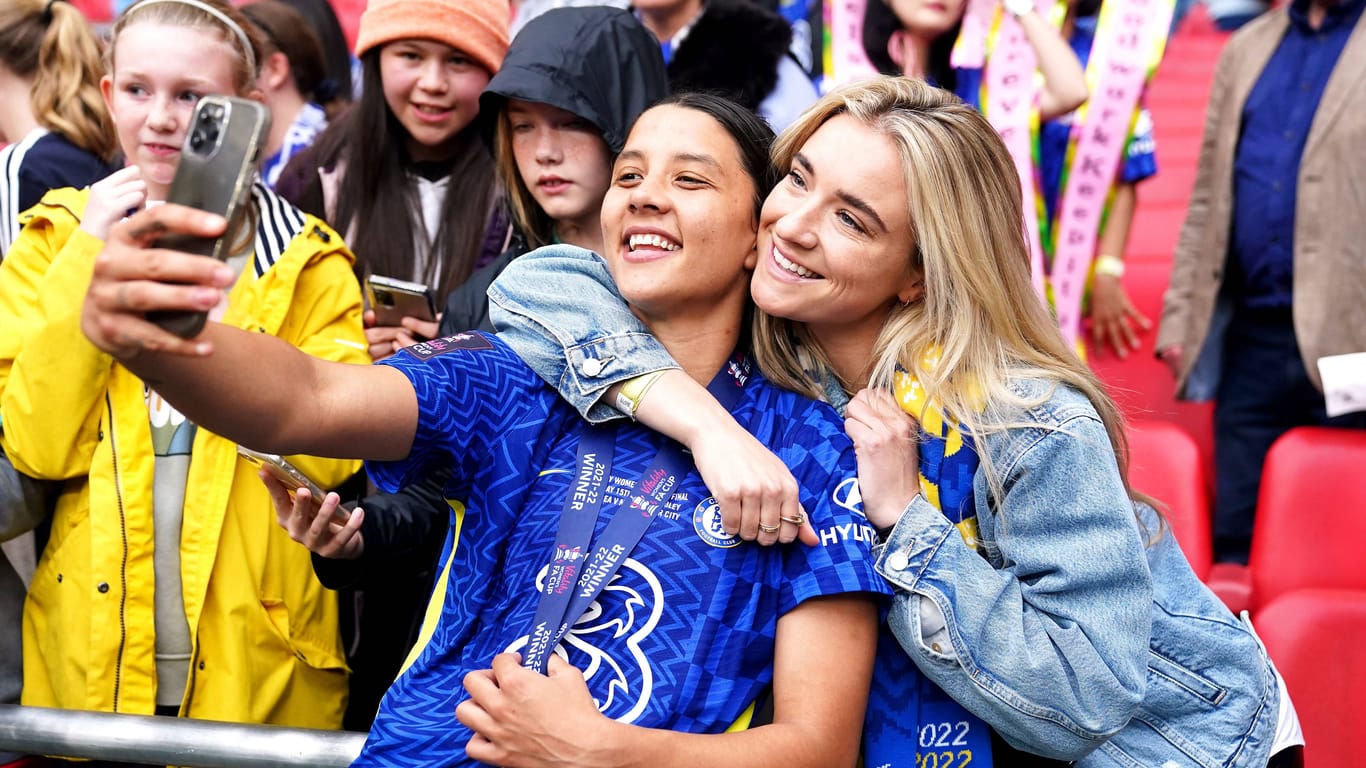 [Bild: chelsea-v-manchester-city-vitality-women...ations.jpg]