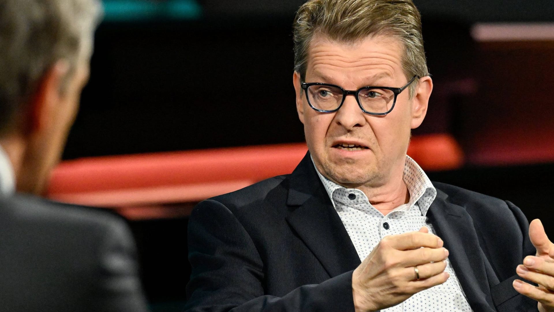 Ralf Stegner (Archivbild): Der SPD-Politiker verteidigte seine Reise nach Baku.
