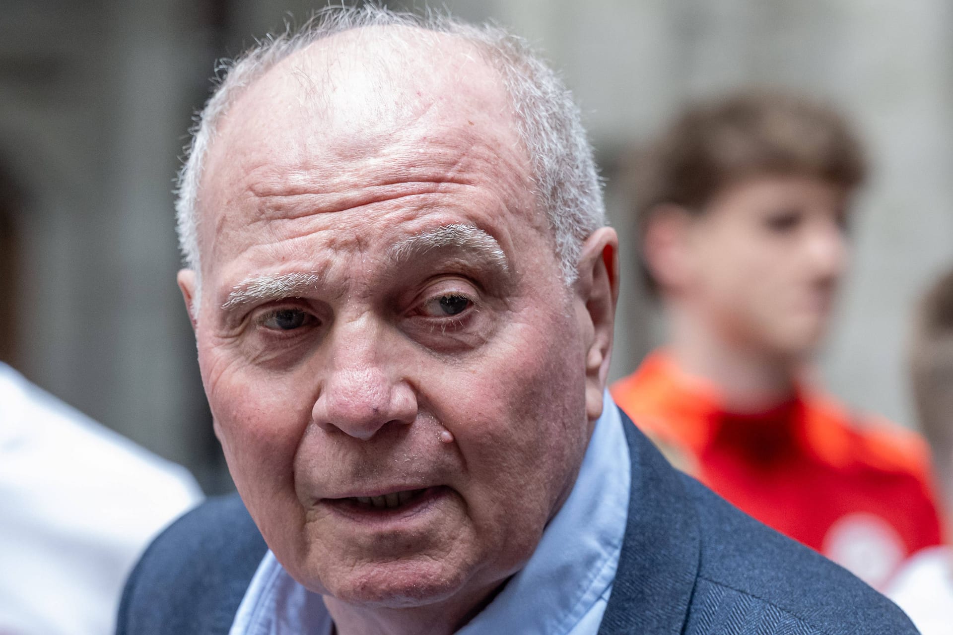 Uli Hoeneß: Der Ehrenpräsident des FC Bayern wünscht sich einen Transfer von Florian Wirtz.