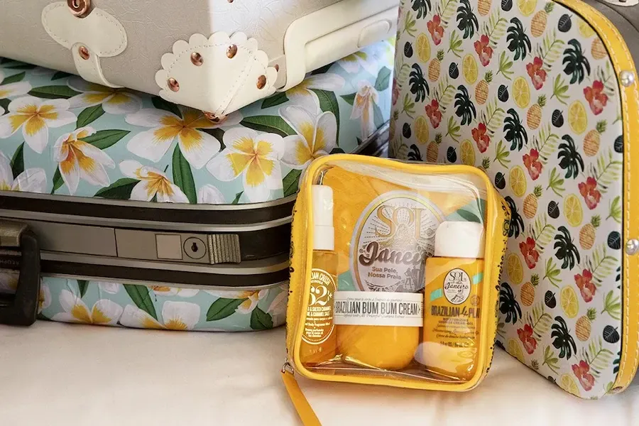Die Körperpflegesets von Sol de Janeiro eignen sich gut als Geschenk zum Muttertag.