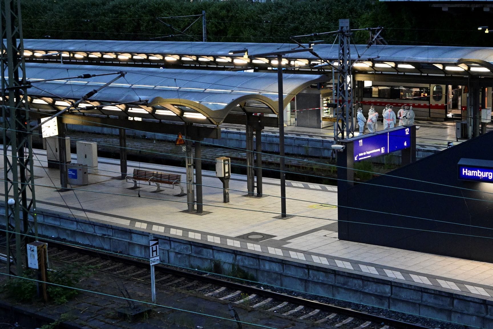 Hamburg Hauptbahnhof: Der Zugverkehr ist wieder im Normalbetrieb angekommen.