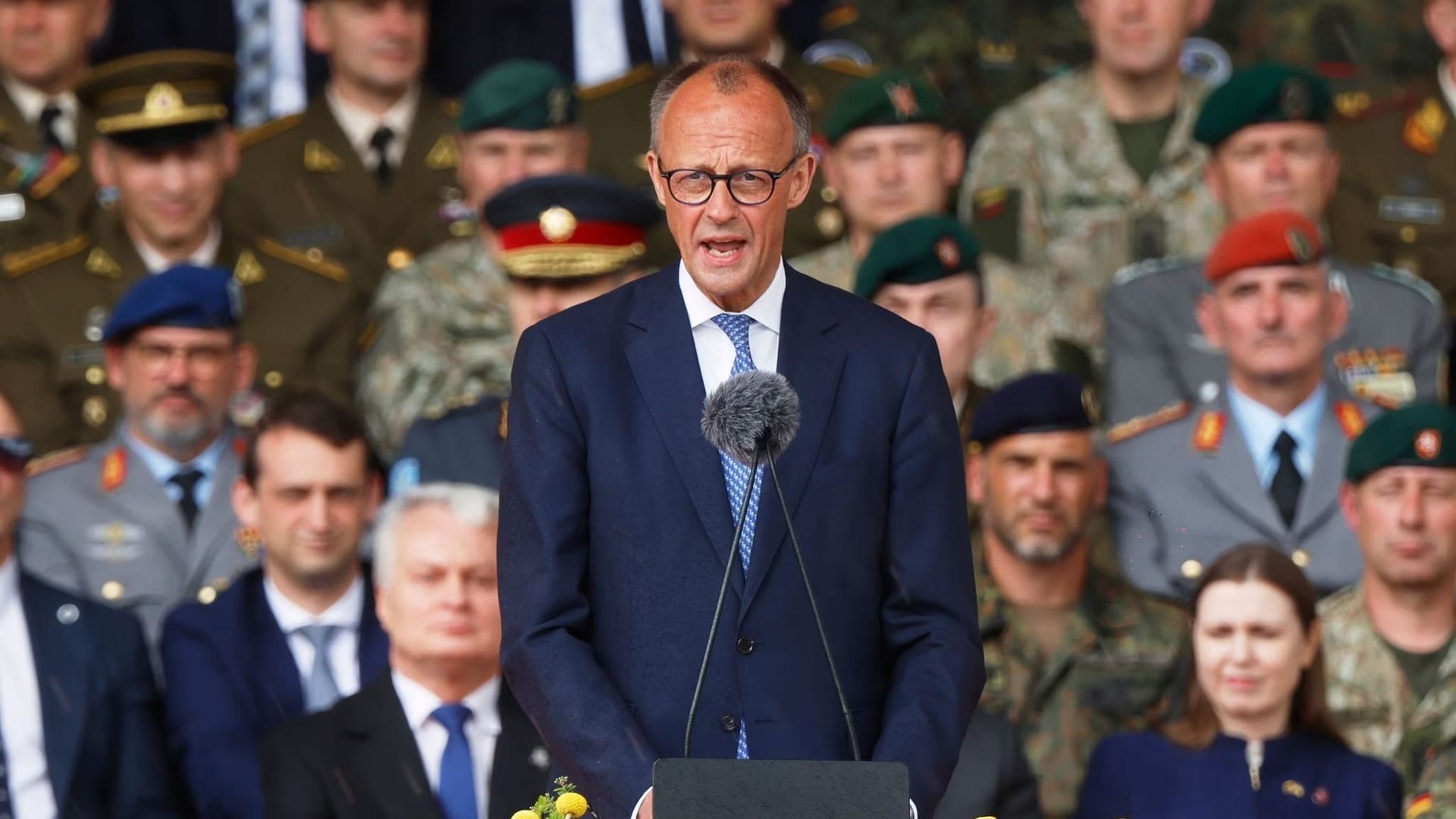 "Wir sind uns unserer Verantwortung bewusst", sagt Kanzler Merz in Vilnius.