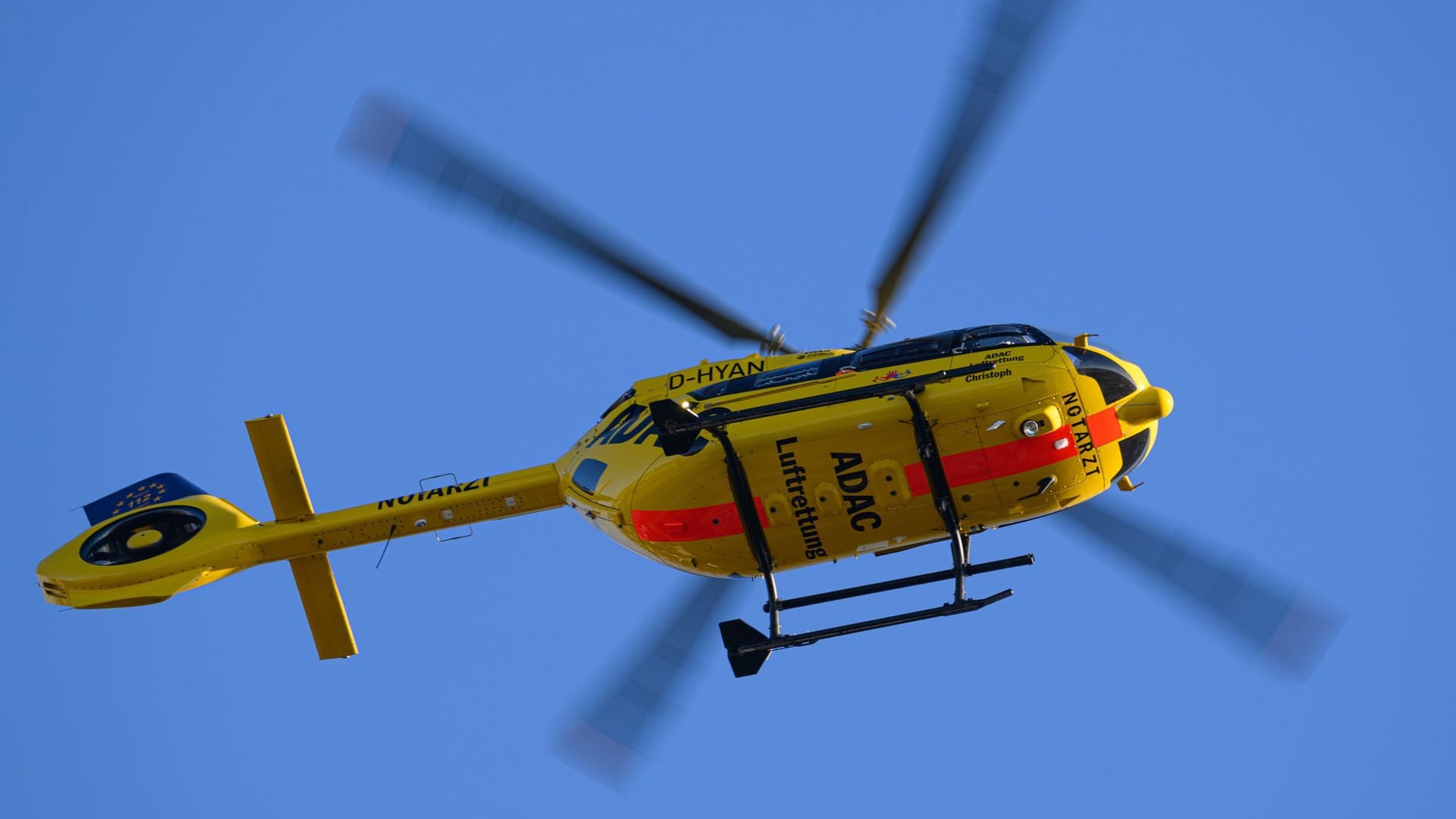Rettungshubschrauber - Symbolbild Rettungshubschrauber - Symbolbild