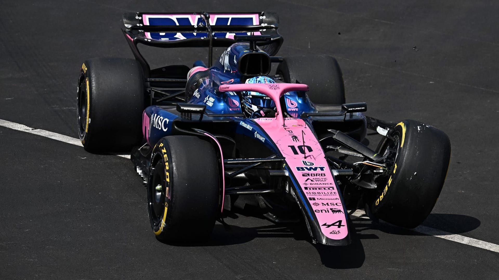 Pierre Gasly im beschädigten Alpine: Für den Franzosen war der Monaco-Grand-Prix früh beendet.