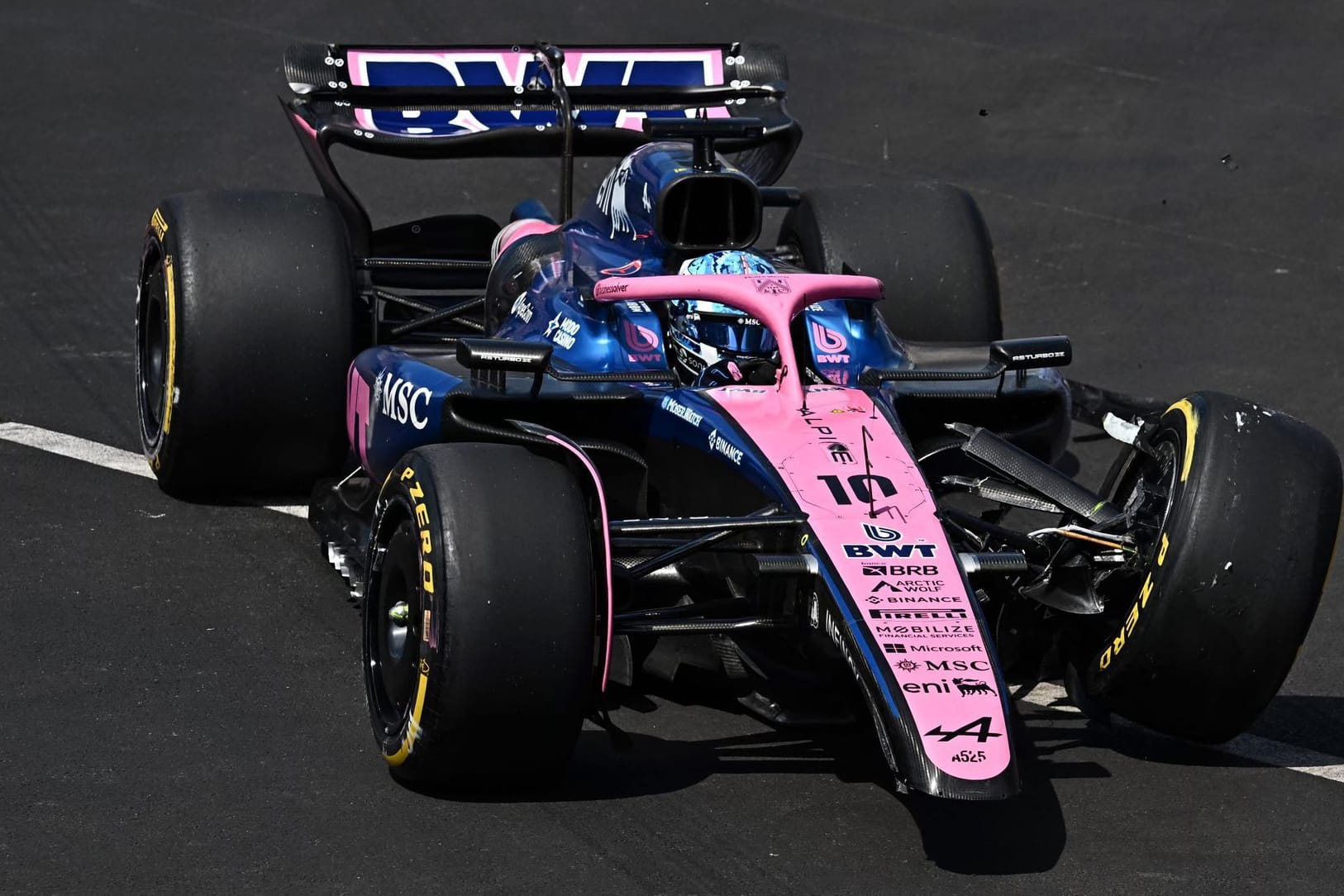Pierre Gasly im beschädigten Alpine: Für den Franzosen war der Monaco-Grand-Prix früh beendet.