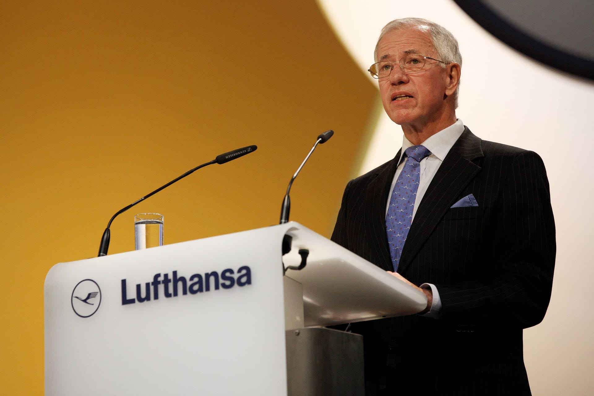 Jürgen Weber im Jahr 2011 (Archivbild): Der langjährige Vorstandschef der Lufthansa ist jetzt im Alter von 83 Jahren gestorben. Jürgen Weber im Jahr 2011 (Archivbild): Der langjährige Vorstandschef der Lufthansa ist jetzt im Alter von 83 Jahren gestorben.