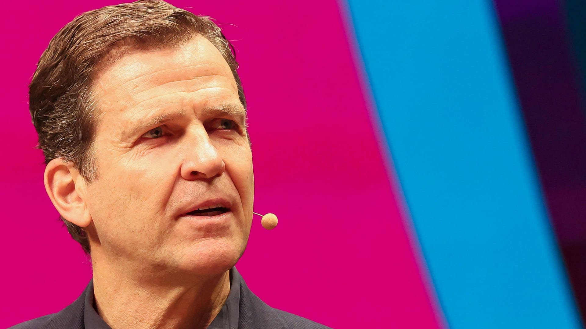 Oliver Bierhoff: Der ehemalige Fußballspieler ist seit fast 24 Jahren verheiratet.
