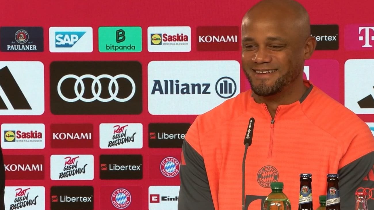 Vincent Kompany lacht