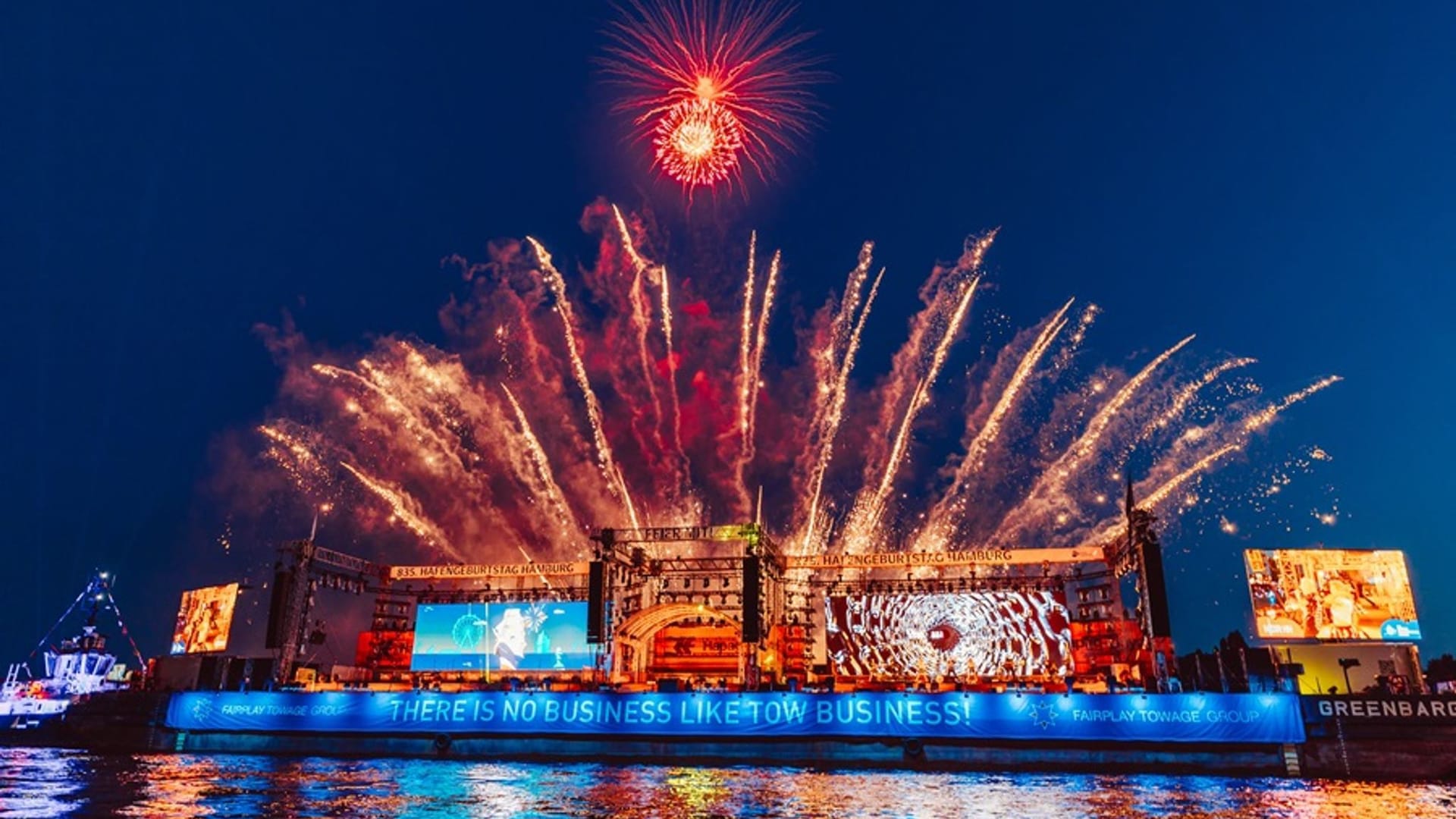 Hamburg feiert Hafengeburtstag Hamburg feiert Hafengeburtstag