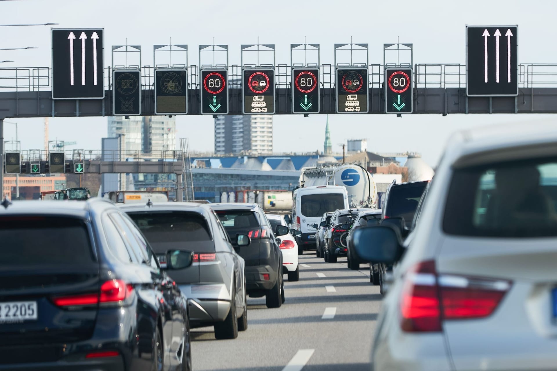 Stau am Elbtunnel Stau am Elbtunnel