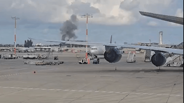 Raketeneinschlag am Flughafen Ben Gurion bei Tel Aviv: Das Geschoss wurde aus dem Jemen abgefeuert.