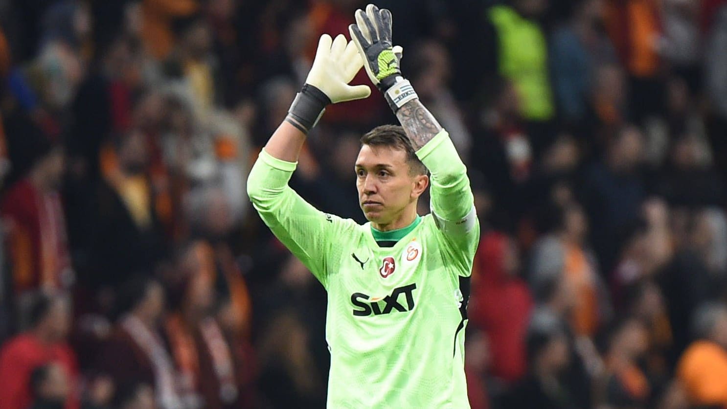 Galatasaray-Torwart Fernando Muslera: Der Uruguayer steht seit 2011 im Tor der "Löwen".