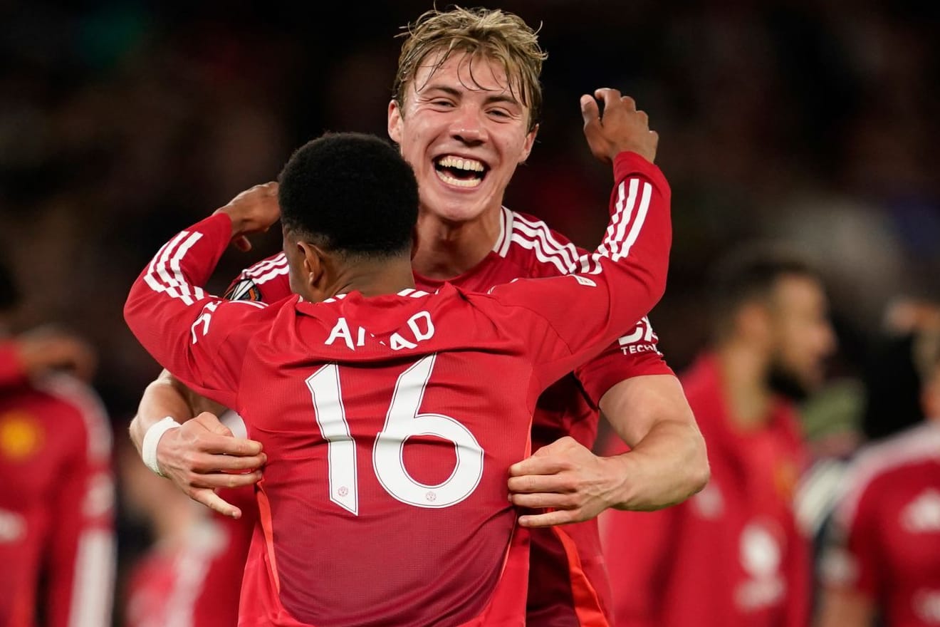 Finale: Jubel bei Manchester Uniteds Diallo und Højlund.