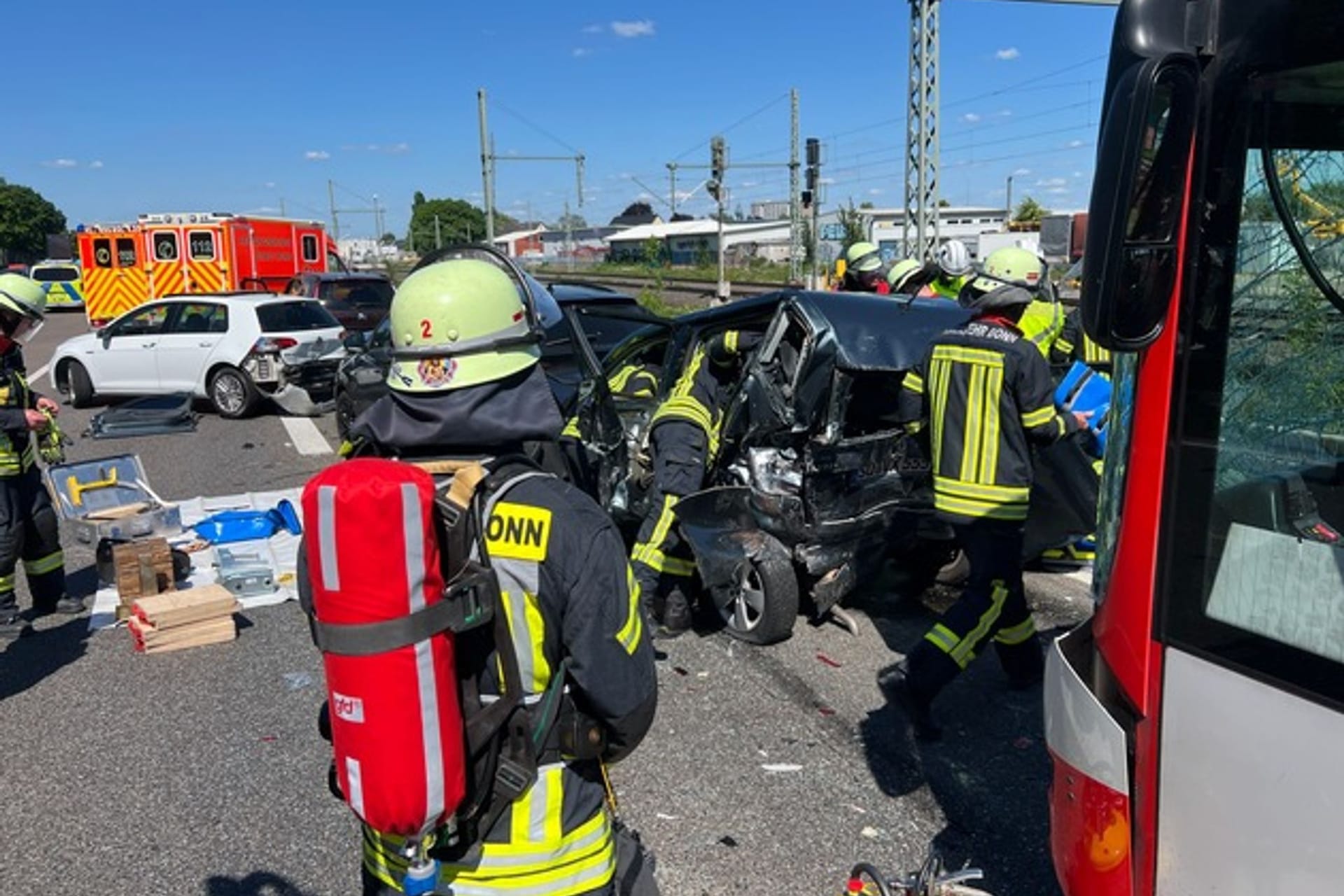 Weitere Ermittlungen nach Auffahrunfall auf A 59