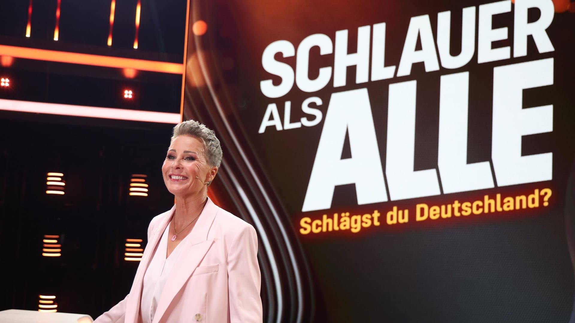 Sonja Zietlow: Sie wird temporär zum neuen Günther Jauch für RTL.
