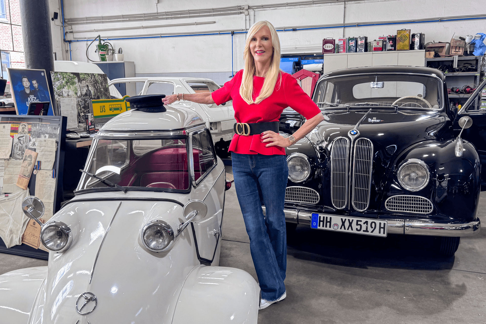 Viele Erinnerungen an Jan Fedder: Marion Fedder zeigt Highlights der Auktion aus dem Nachlass ihres Mannes. Viele Erinnerungen an Jan Fedder: Marion Fedder zeigt Highlights der Auktion aus dem Nachlass ihres Mannes.