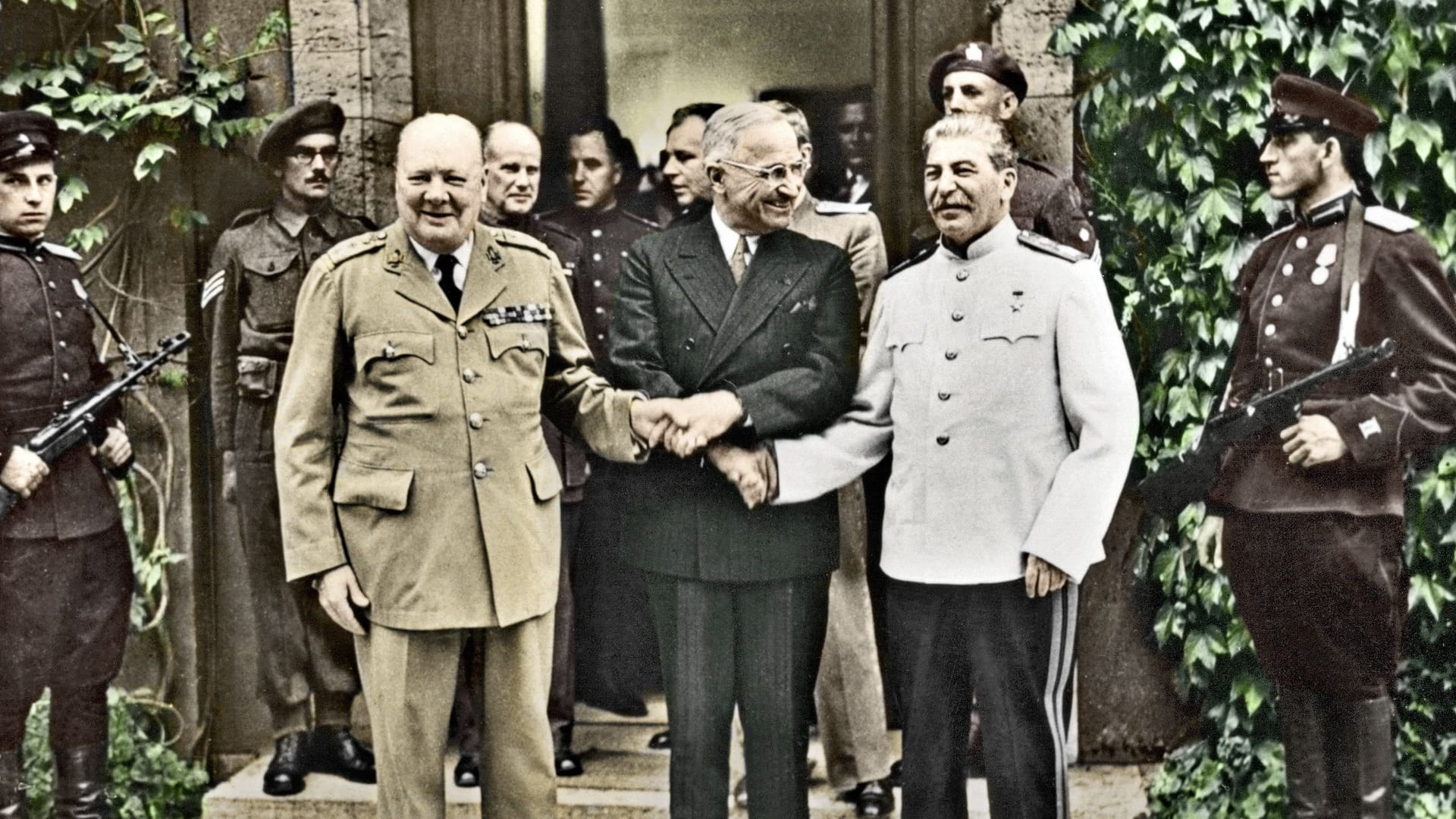 Winston Churchill, Harry S. Truman und Josef Stalin: Die Risse in der Anti-Hitler-Koalition zeichneten sich ab.