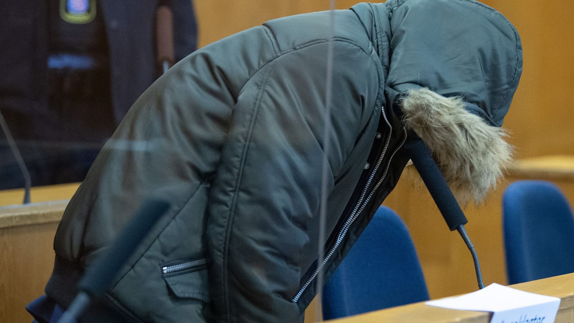 Prozess gegen mutmaßlichen Folterarzt aus Syrien Prozess gegen mutmaßlichen Folterarzt aus Syrien