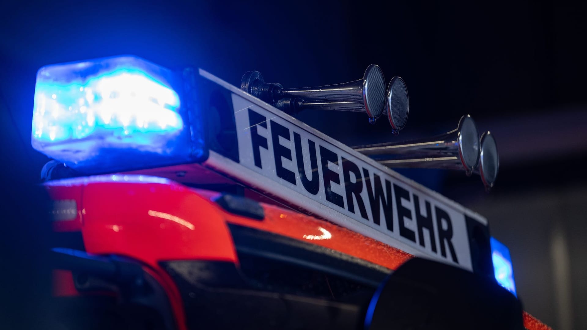 Feuerwehr - Symbolbild Feuerwehr - Symbolbild