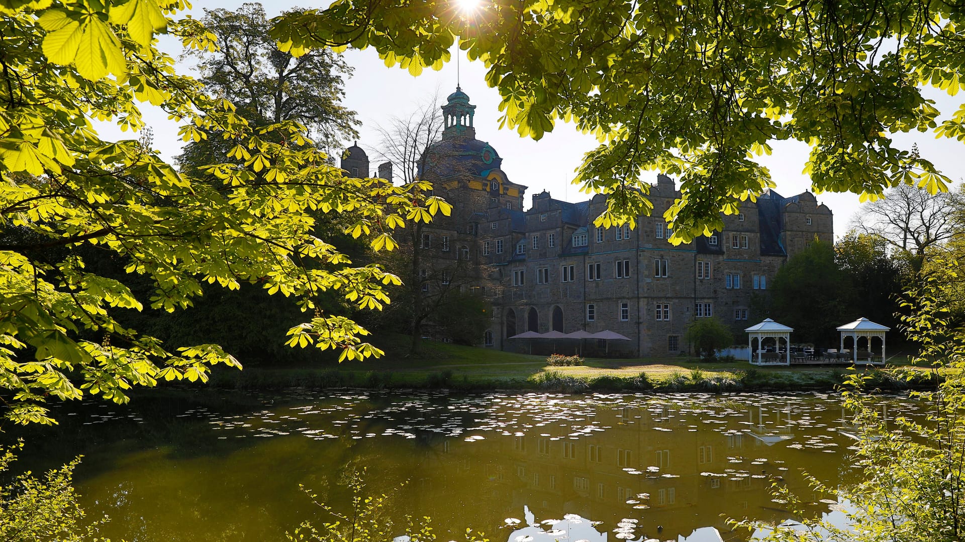 Das Schlosstor in Bückeburg (Archivfoto): Die Stadt gilt als besonders fotogen. Das Schlosstor in Bückeburg (Archivfoto): Die Stadt gilt als besonders fotogen.