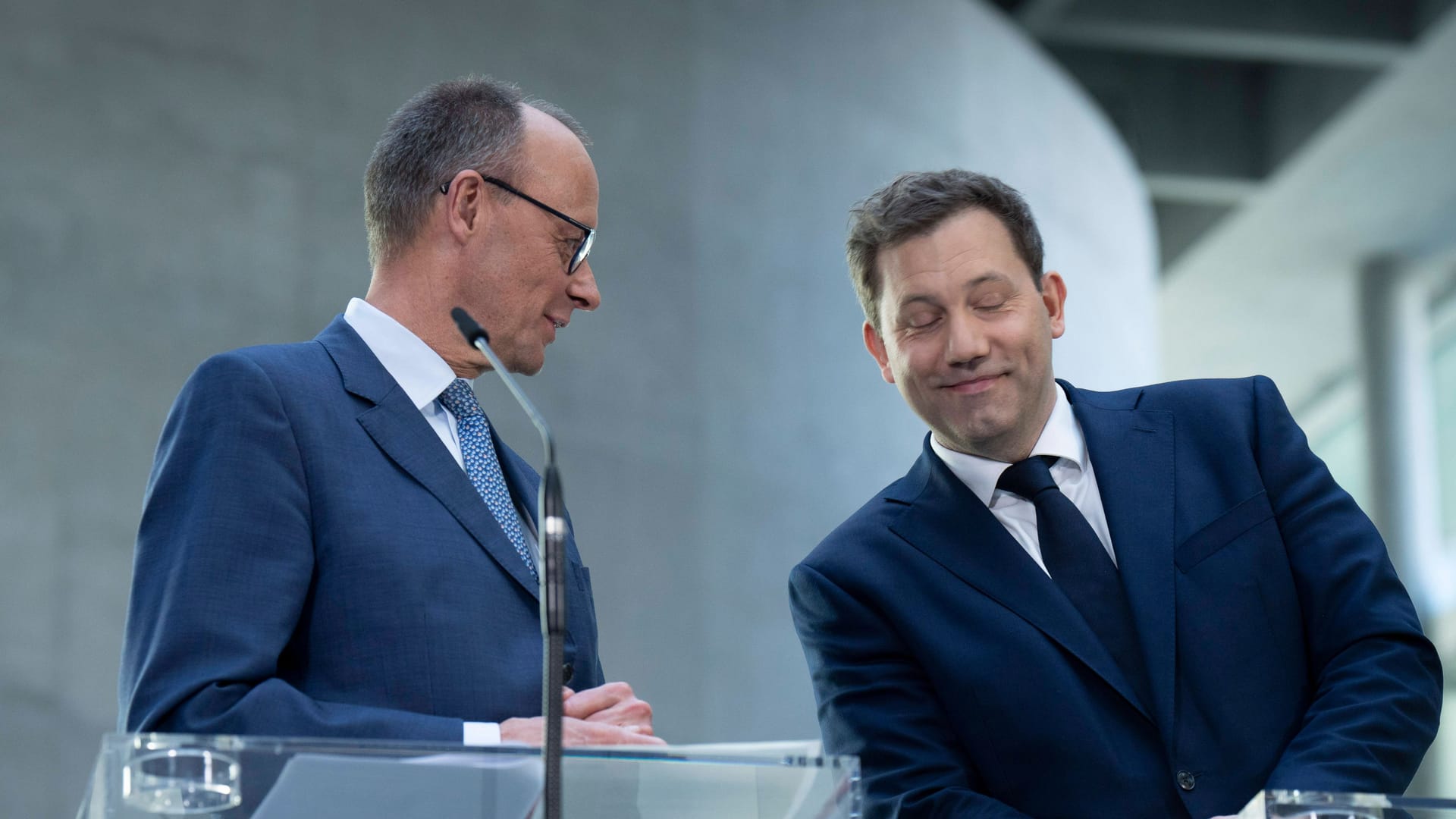 Friedrich Merz (links) und Lars Klingbeil (Archivbild): Noch hören sie einander zu. Hoffentlich bleibt das so.