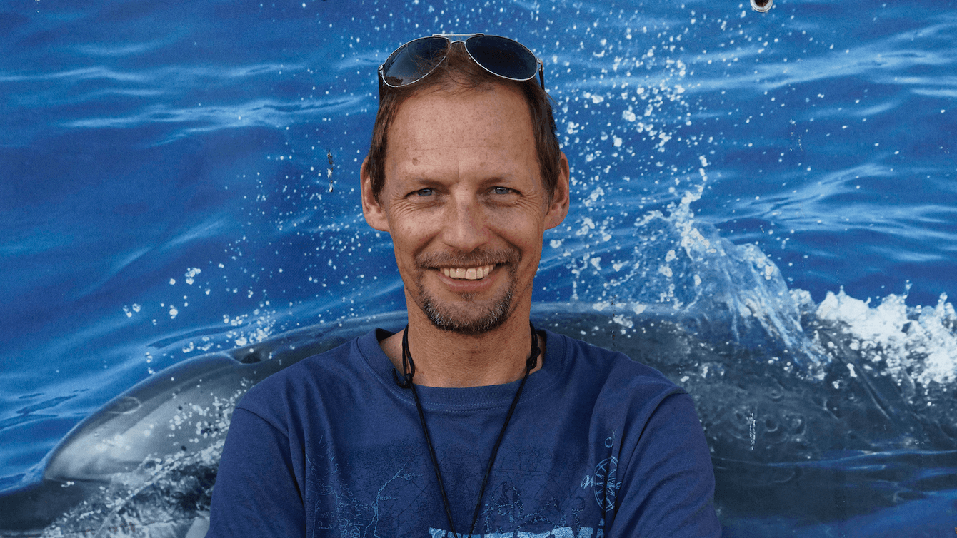 Fabian Ritter: Der Biologe klärt über die Welt der Wale und Delfine auf.