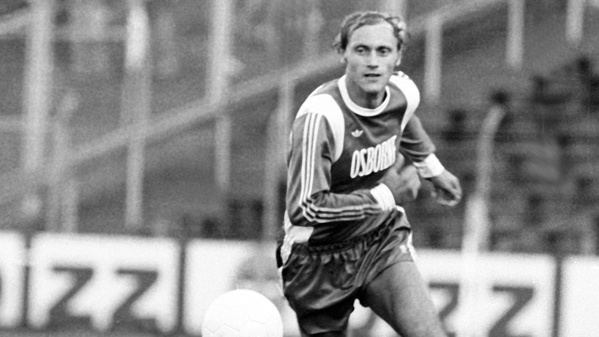 Dieter Versen lief zwischen 1963 und 1979 für die erste Mannschaft des VfL Bochum auf.